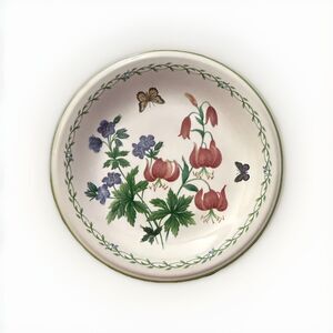 Set of 4 Mikasa Studio Nova GARDEN BLOOM Y2372 Beautiful 7 3/4” Salad Plates